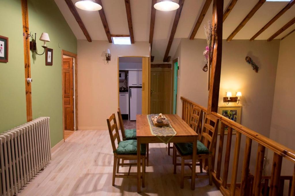 Alojamiento Rural Pueblo De La Ribera Peñafiel Værelse billede