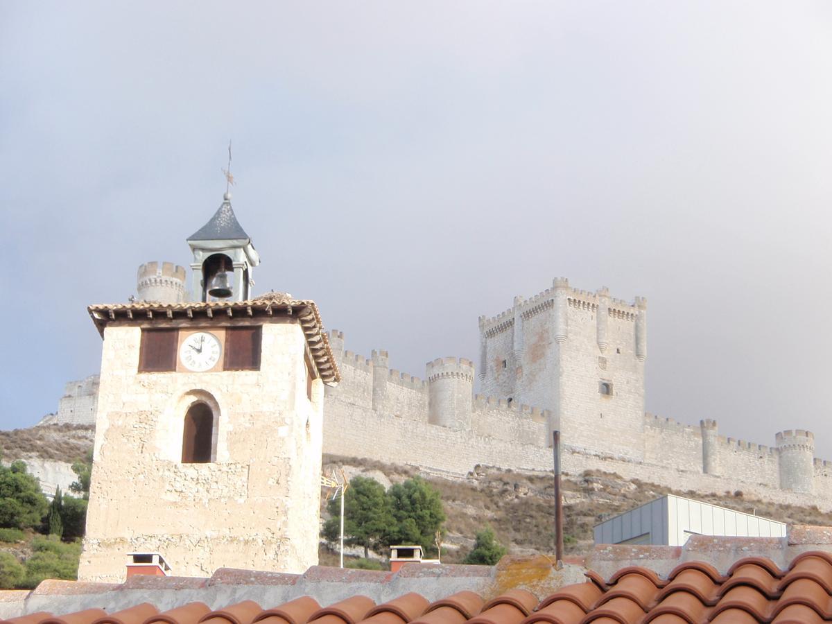 Alojamiento Rural Pueblo De La Ribera Peñafiel Eksteriør billede